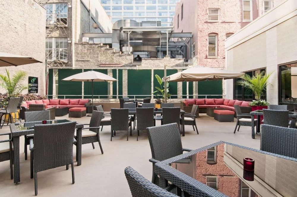 Hampton Inn By Hilton And Suites Downtown Chicago Main image